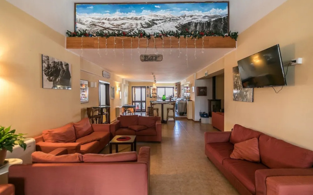 Faggio Rosso Hotel
