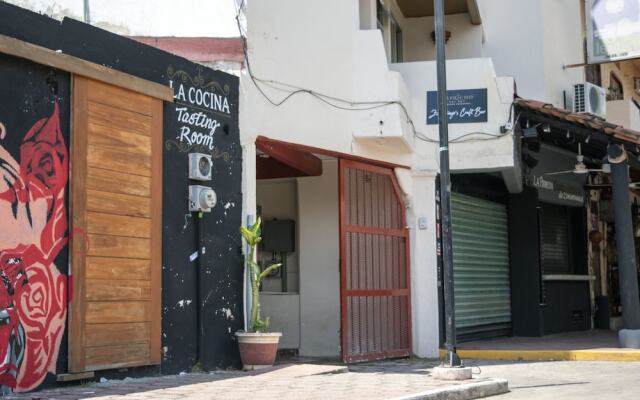 Отель Isabel Suites Zihuatanejo вид на фасад