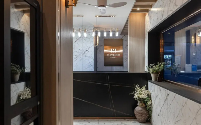 H-Avenue Hotel