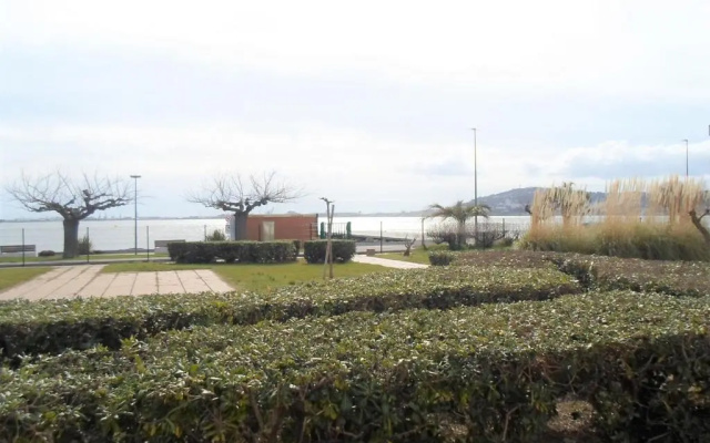 Appartement Balaruc-les-Bains, 1 pièce, 4 personnes - FR-1-503-51