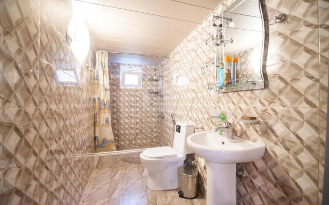 Cozy apartment near Kobuleti with mountain view