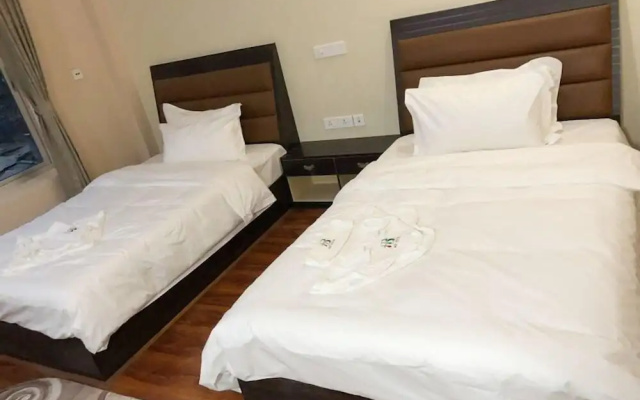 Big Hotel