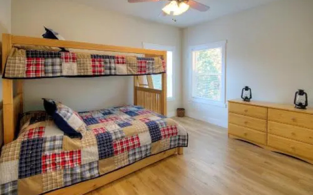 River Rock - 3BR/2BA + Loft