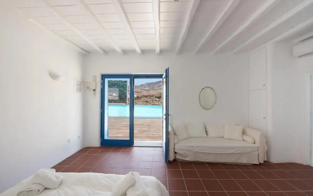 Mykonian Private 2 Bd Villa with Pool