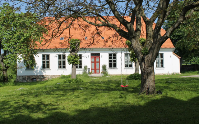 Luxurious Apartment in Steffenshagen with Fireplace