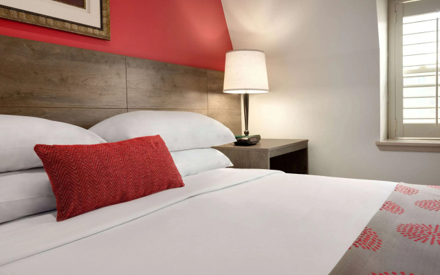 Ramada by Wyndham Oakland Downtown City Center
