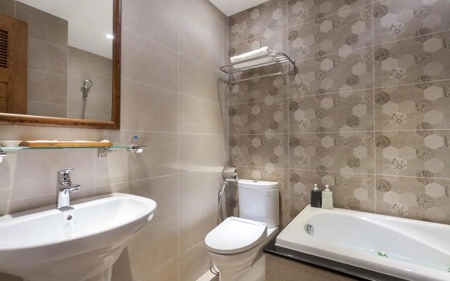 2K Home Riverpark Apartment