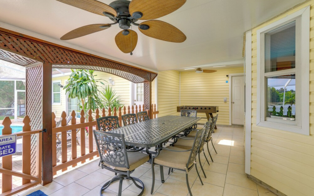 4 Mi to Beaches: Alluring Largo Hideaway!