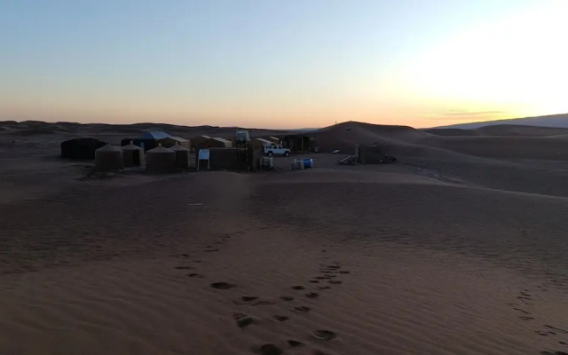 Bivouac les nomades foum zguid