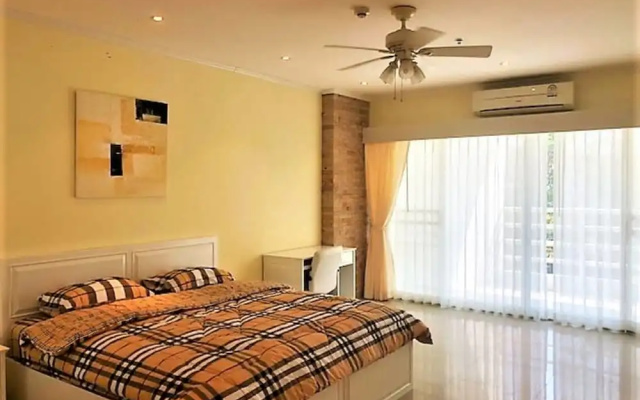 1-bed in View Talay 5D - Sleeps 2 - Close to Beach
