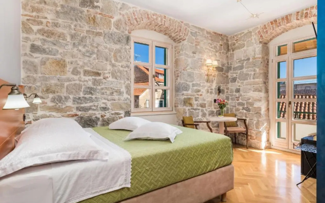 Captains guesthouse