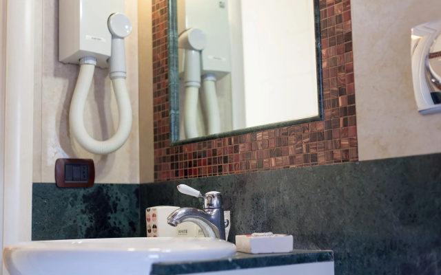Best Suites Trevi