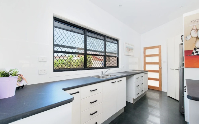 Tomaree Road, 58, Shoally Loft