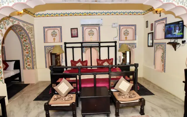 The Shahi Palace Mandawa, A Heritage Boutique Haveli