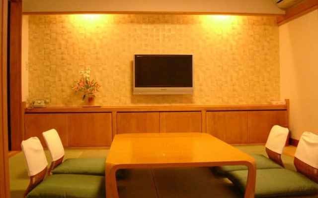 Hotel Izumiya
