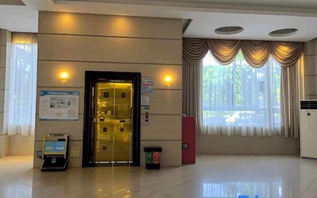 Jiajie Inn Qiongzhong Bus Station Branch
