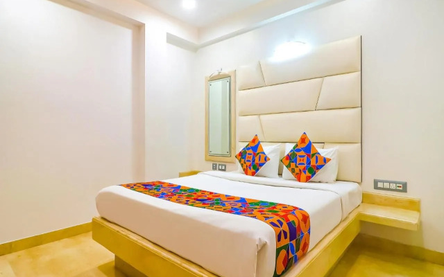 Fabhotel Ruklo