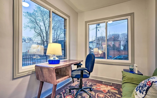 Detroit Vacation Rental: 8 Mi to Downtown!