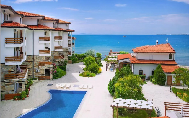 Robinson Vip Apartments
