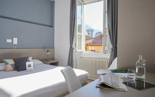 Lainez Rooms & Suites