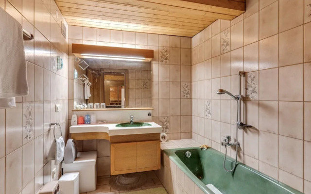 Cosy Chalet in Bramberg am Wildkogel With Fireplace