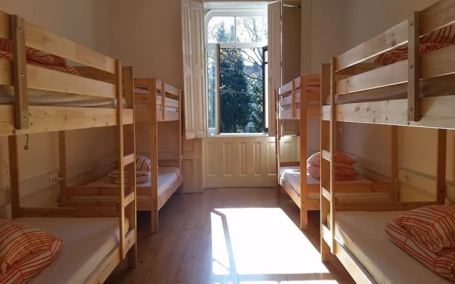 O2 Hostel