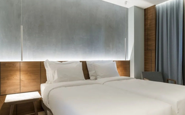 Aya Hotel