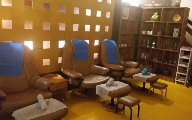 Khaolak Youth Club