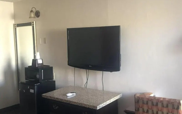 Red Roof Inn Tucson – Vail
