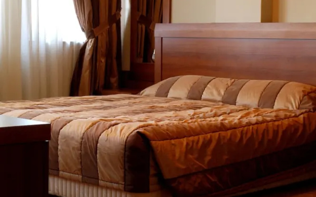 Hotel Ambasador