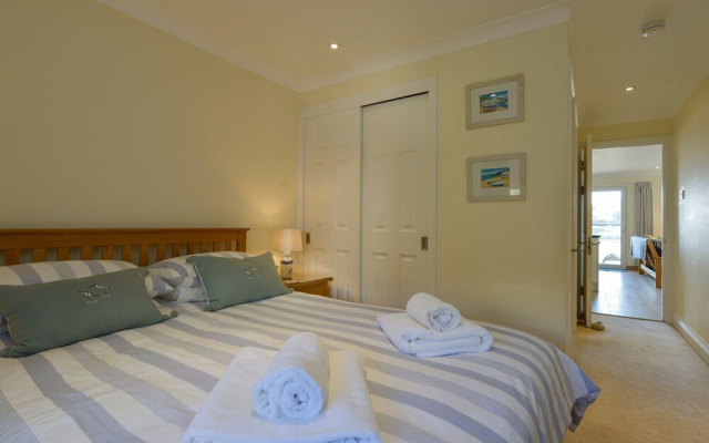 12 Burgh Island Causeway