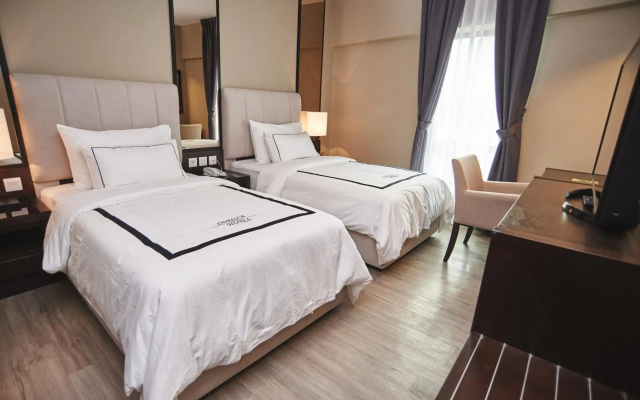 Corsica Hotel