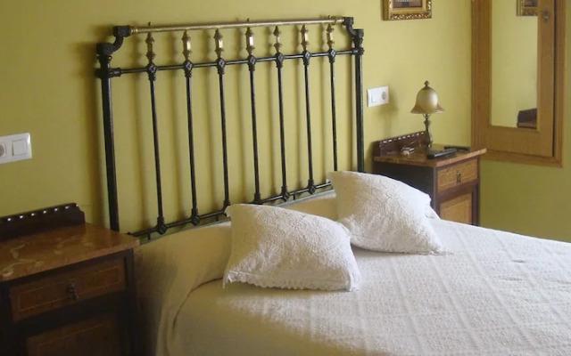 Casa Roces