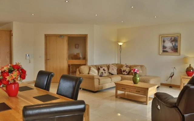 Westville Watersedge Apartment