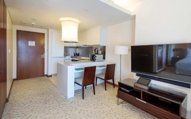 Comfy Studio at The Address Dubai Mall