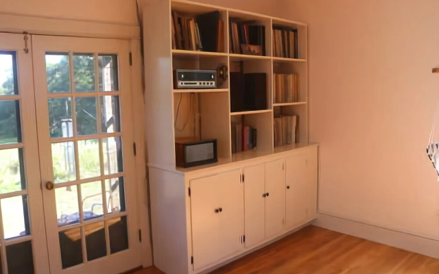 Annes Secret Garden - Two Bedroom Home