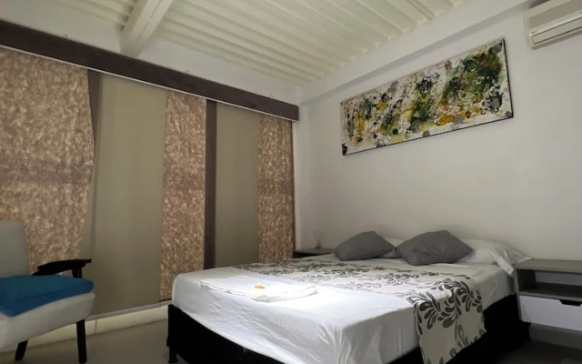 Habitación en Centro Comercial