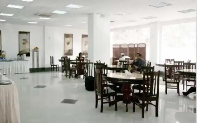 Hala Hotel Apartments