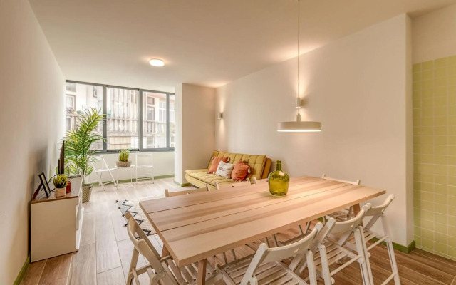 Travel and Live Apartments