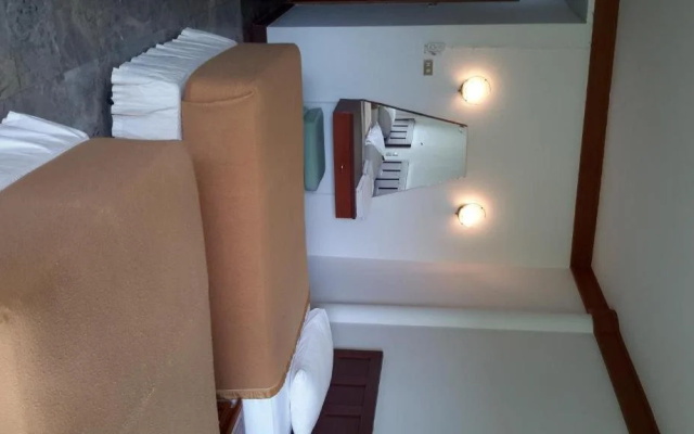 Had Song Kwae Resort & Hotel