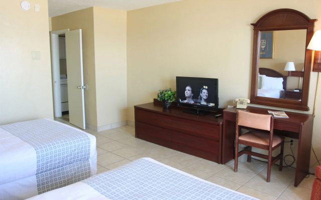 Makai Beach Lodge