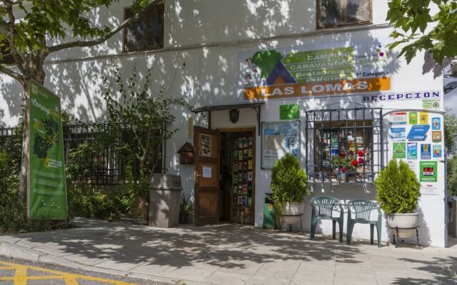 Отель Kampaoh Granada Las Lomas вид на фасад