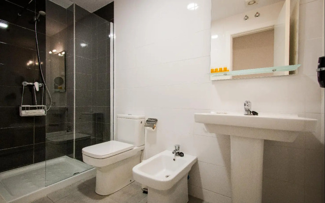 Holidays2Malaga Suites Apartments