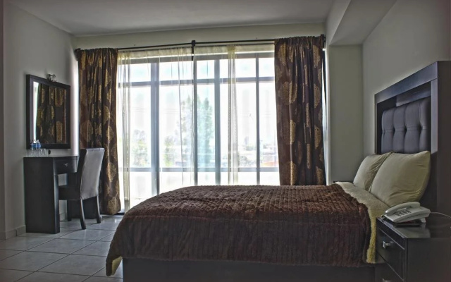 Hotel Queenton