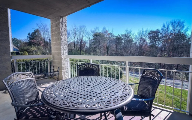 Whispering Pines 412