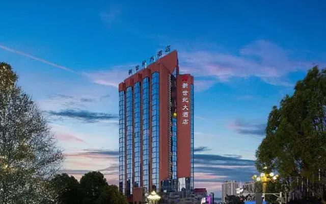 Yi Liang New Century Luxury Hotel