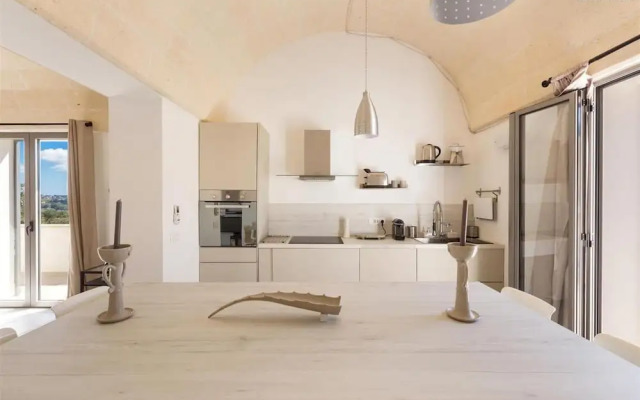 661 Villa con Piscina e Vista Panoramica a Ostuni
