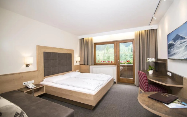 Hotel Eden