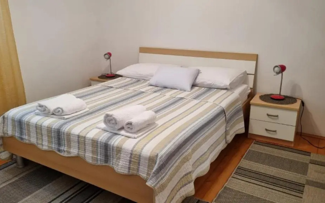 Apartment Nina