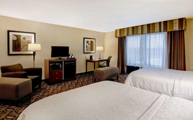 Hampton Inn DeKalb, IL